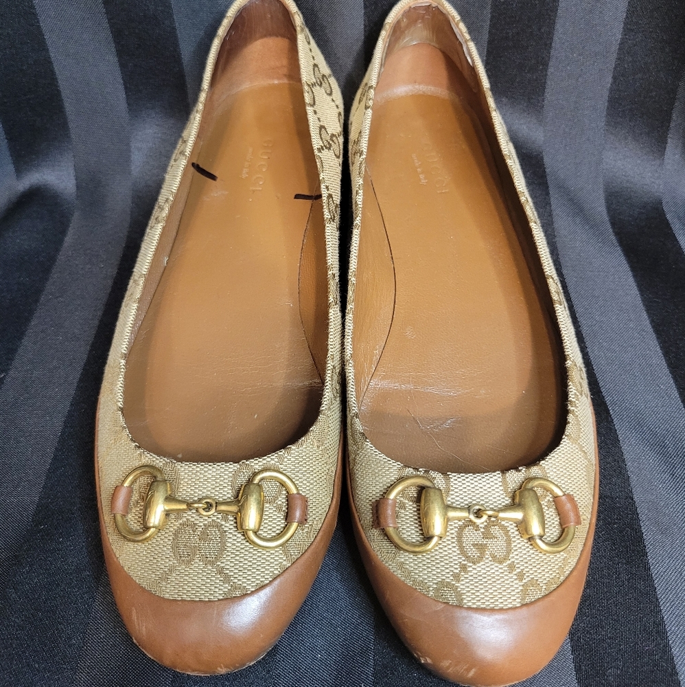 Gucci Signnature Horsebit Loafers